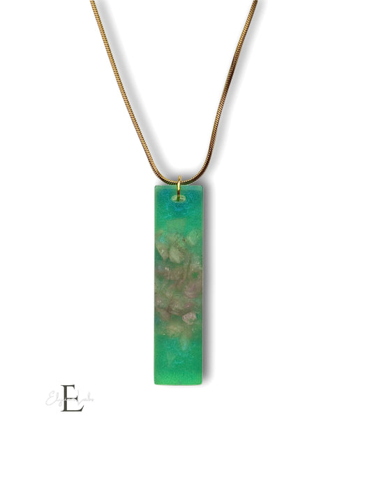 Aurora Sparkle – Rose Quartz Resin Pendant